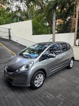HONDA FIT 1.4 LX 16V FLEX 4P AUTOMÁTICO